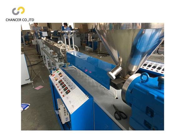 Buy cheap Automatic two colors straight PP PE plastic drinking straw extruder from wholesalers