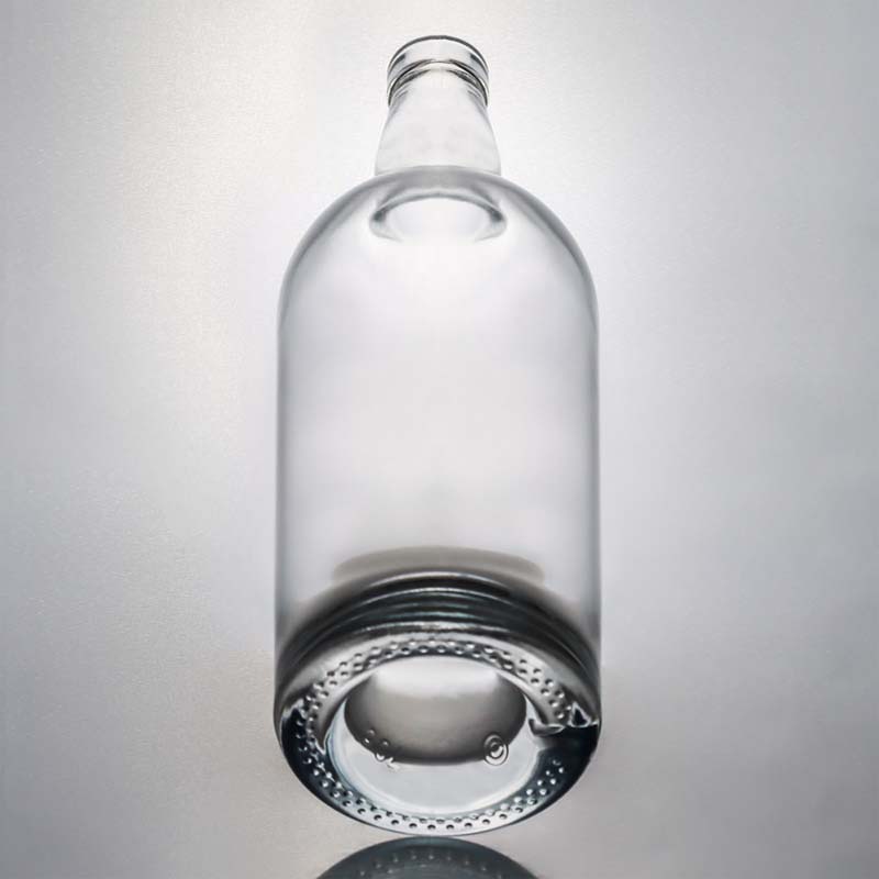 Customized Logo High Flint Gin Rum Liquor Glass Bottle with Cork 700ml 800ml 1000ml