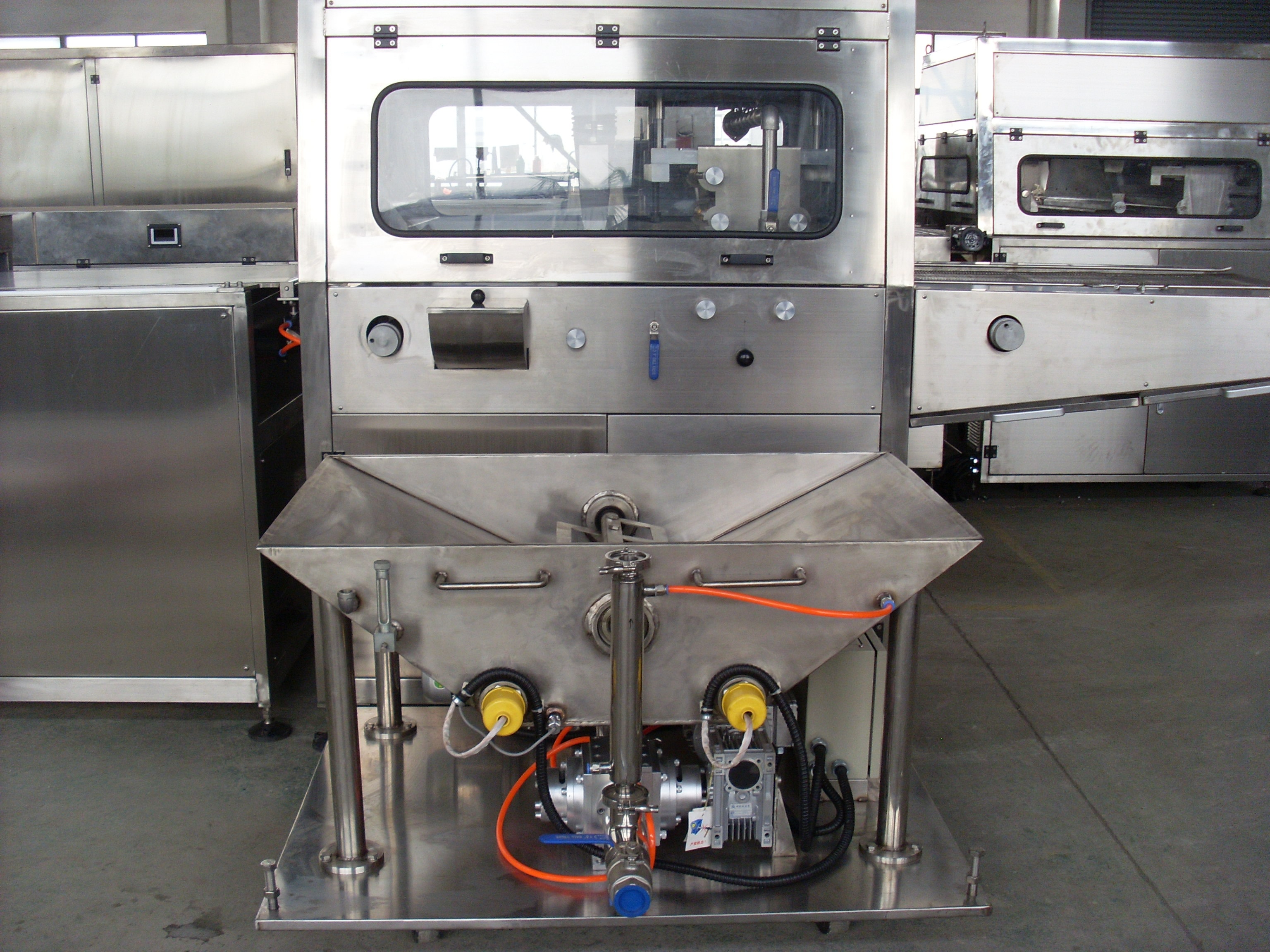 1000mm Width Chocolate Enrobing Machine With 14m Cooling Tunnel