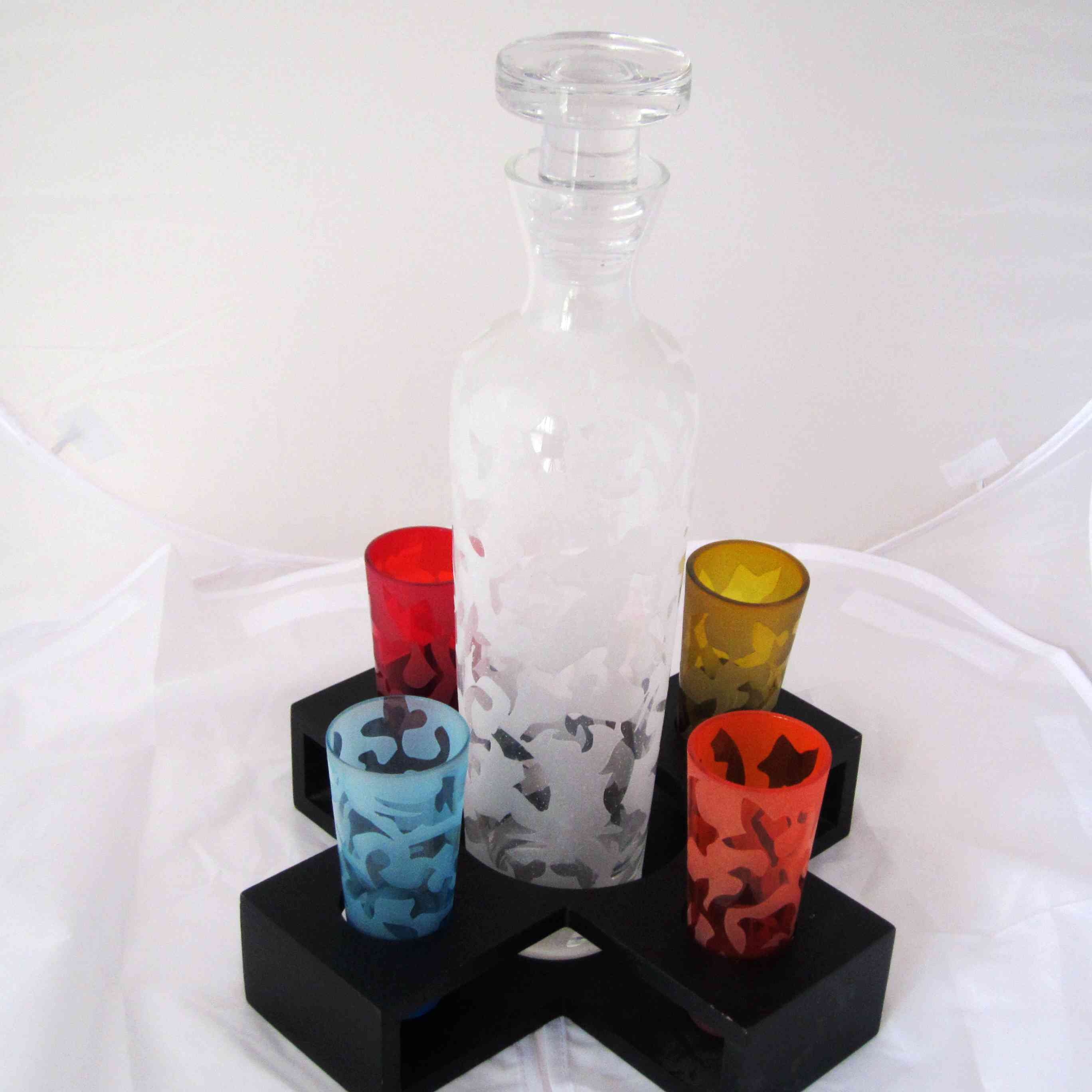 Round Shape 6 Color Unique Shot Glass Set For Vodka