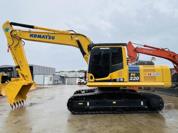 Buy cheap Second Hand Komatsu PC220-8 Hydraulic Crawer Excavator Backhoe Used 22 Ton Digger Construction Machinery from wholesalers