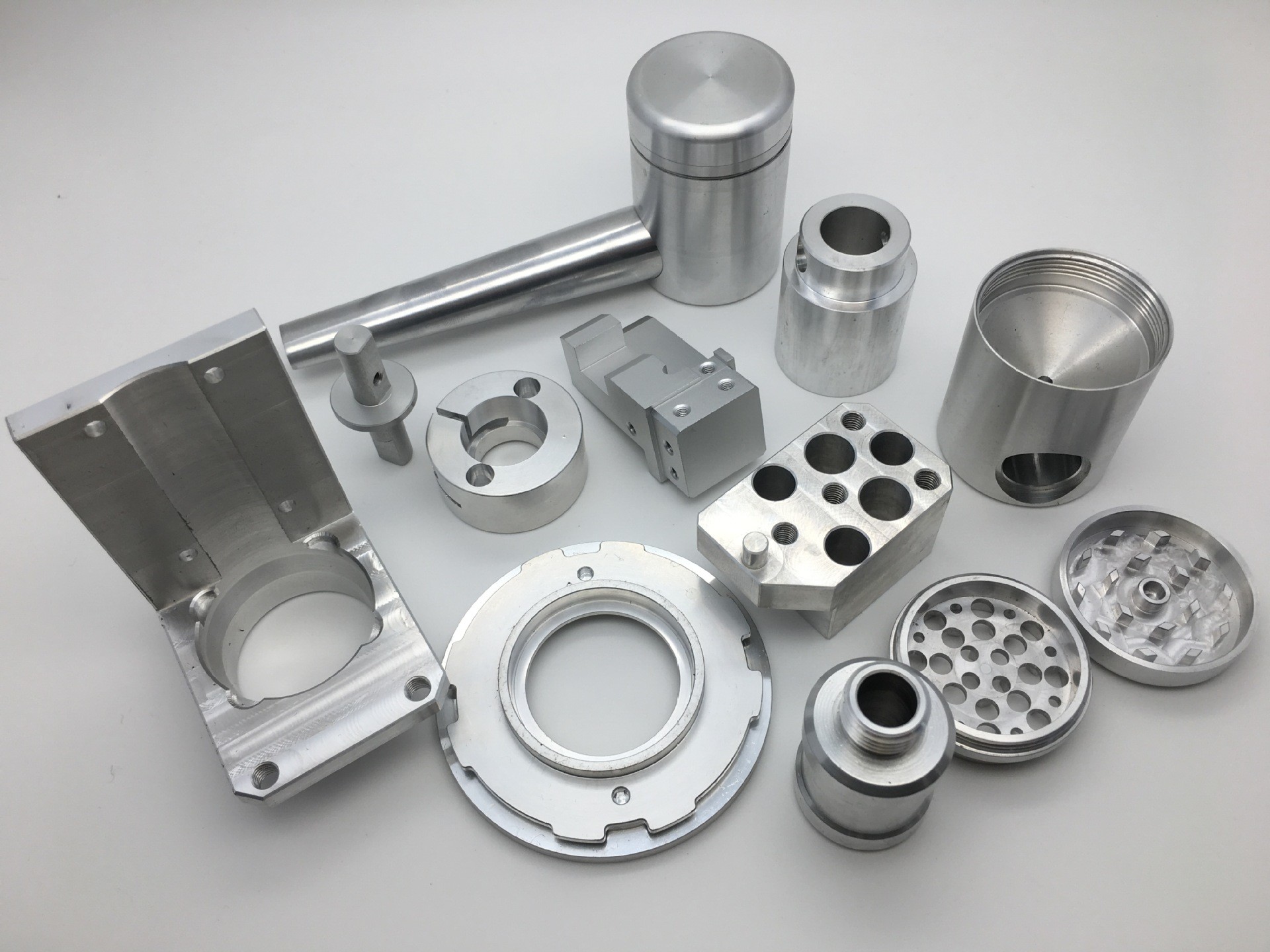 Painting Black CNC Stainless Steel Machining With Silk Screen White