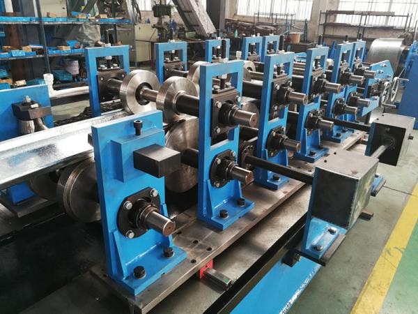 Buy cheap Wire-electrode Cutting Top Hat Roll Forming Machine Cr12 Cutter 4kw from wholesalers