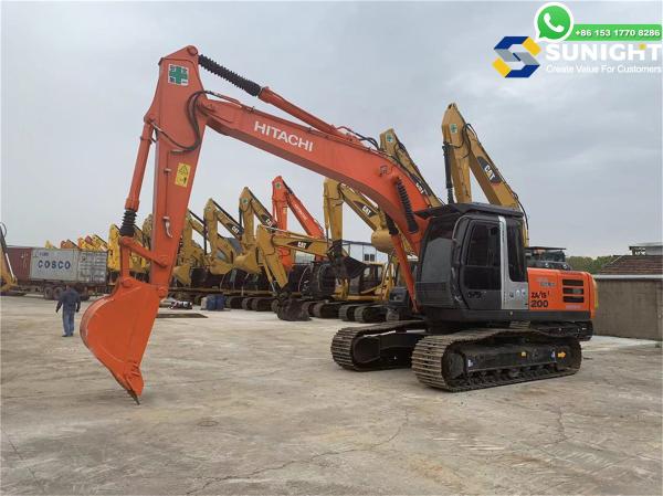 Buy cheap Hitachi ZX 200 Used Excavator Works Perfectly and Sells Cheaply with Few Working Hours from wholesalers