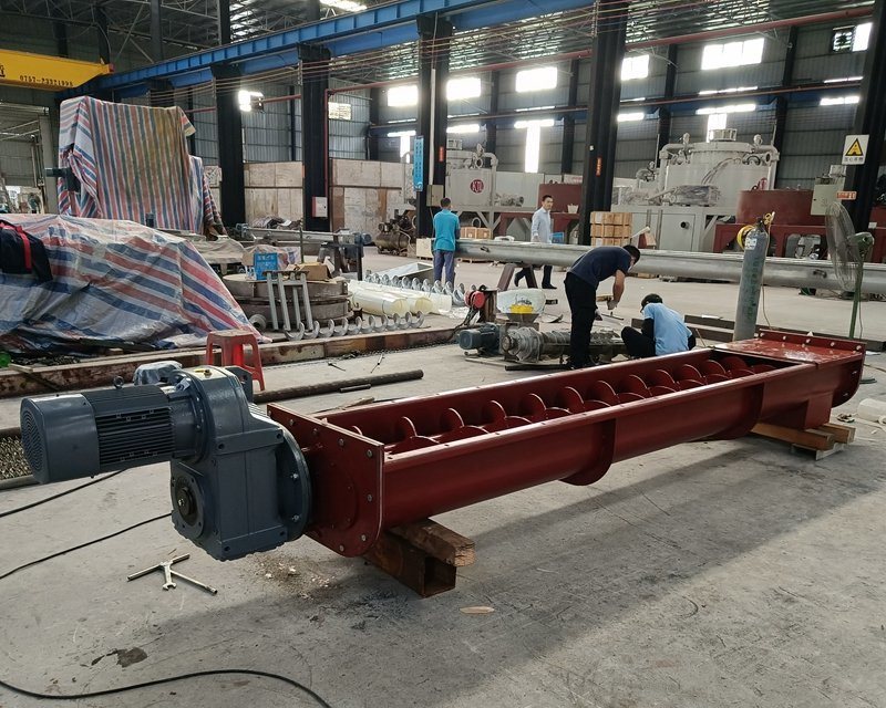 U-Shaped Carbon Steel Spiral Twisted Dragon Horizontal Screw Conveyor