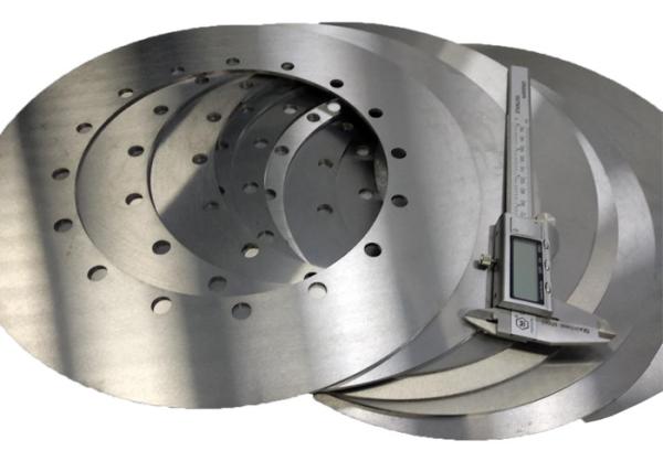 Abrasive Cemented Carbide Blade With Positioning Holes For Cutting Cement