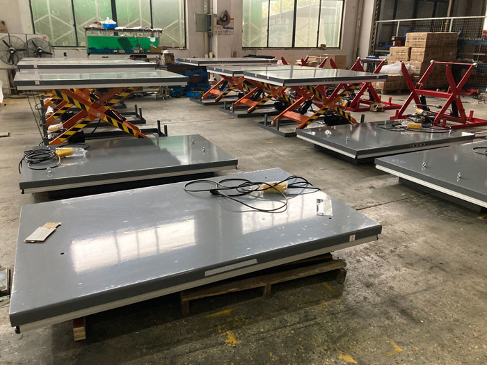 Hydraulic Stationary Scissor Lift Table 2200lbs Efficient Vertical