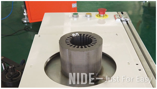 automati paper inserting machine.jpg