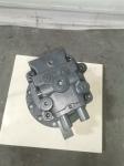 Belparts Excavator Parts R170M Swing Motor Slewing Motor For Hyundai