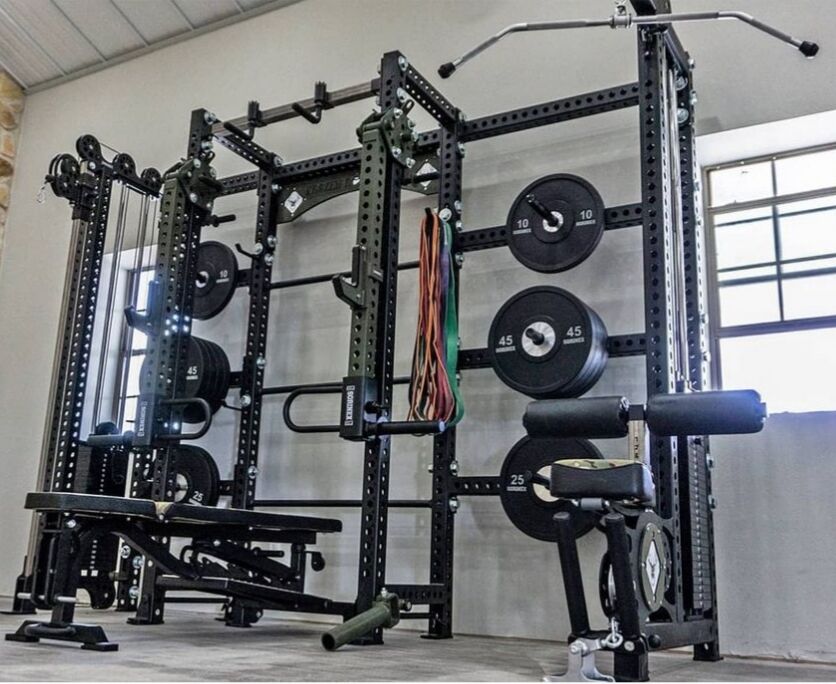 High-quality Commercial Gym Equipment Pin Load Sports Strength Exercise Power Rack Gym