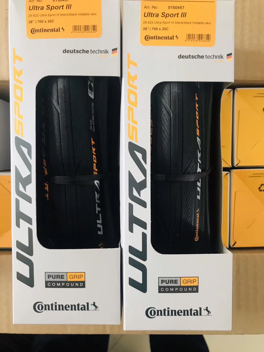 ULTRA/GRAND SPORT Road Bicycles Durable and Ultralight Tires for Superior Performance