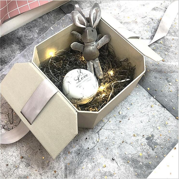 Recyclable Delicate Perfume Gift Paper Packaging Boxes With Portable Paper Bag