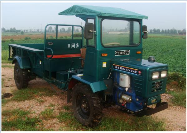 Buy cheap Four Wheel Drive Articulated Garden Tractor / Electric Starter Modern Farm Tractors from wholesalers