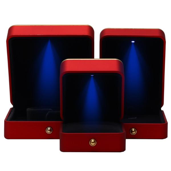 Custom Plastic Spray Painted Square Luxury Necklace Ring Red LED Jewelry Box