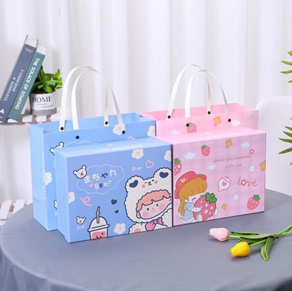Portable Cardboard Gift Packaging Boxes Cartoon Design For Baby Birthday