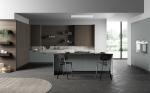 Fitted Traditional / Classic Wood Kitchen Cabinets Customized With Dining Table