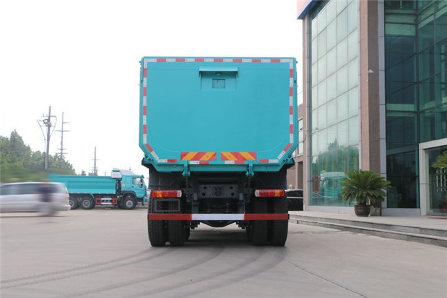 6x4 Sinotruk Tipper Truck 371hp 18 Cubic Meters / 10 Wheel Dump Truck
