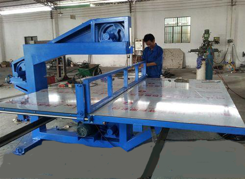 EVA Saw Cutting Machine LQ-4L Table Length 2440mm and Cutting Highness 600mm for Cuts