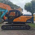 21ton 113KW Hyundai 220-9s Excavator with Large Digging Capacity