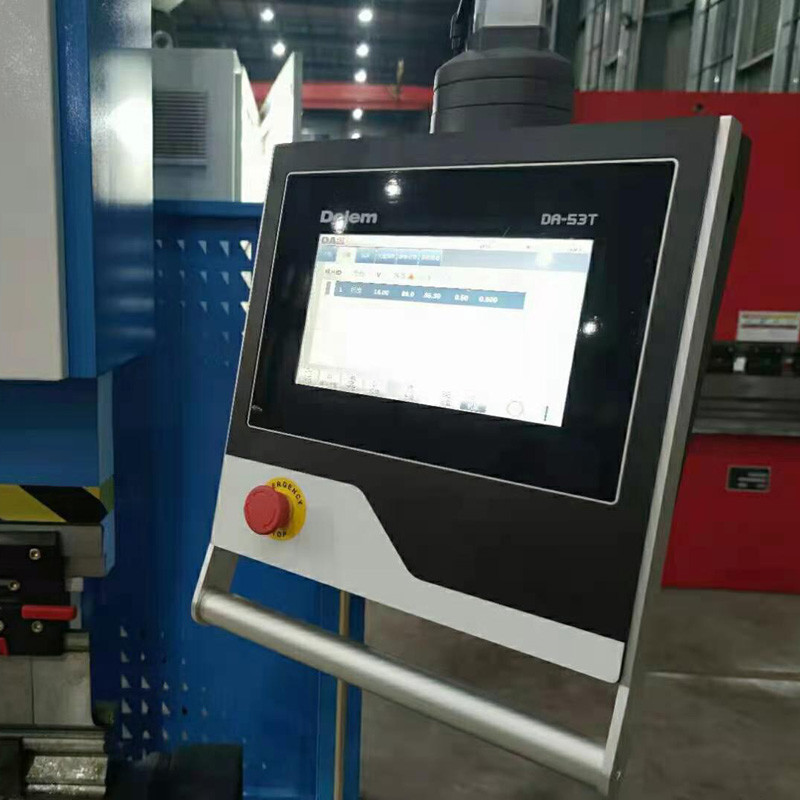 DA53T 3 / 4 Axis Hydraulic Press Brakes CNC Bending WIth Electric Compensation