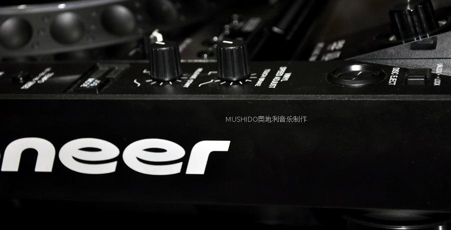 Pioneer cdj2000 djing, Pioneer new Pioneer CDJ - 2000 nexus CD machine djing Rekordbox usb