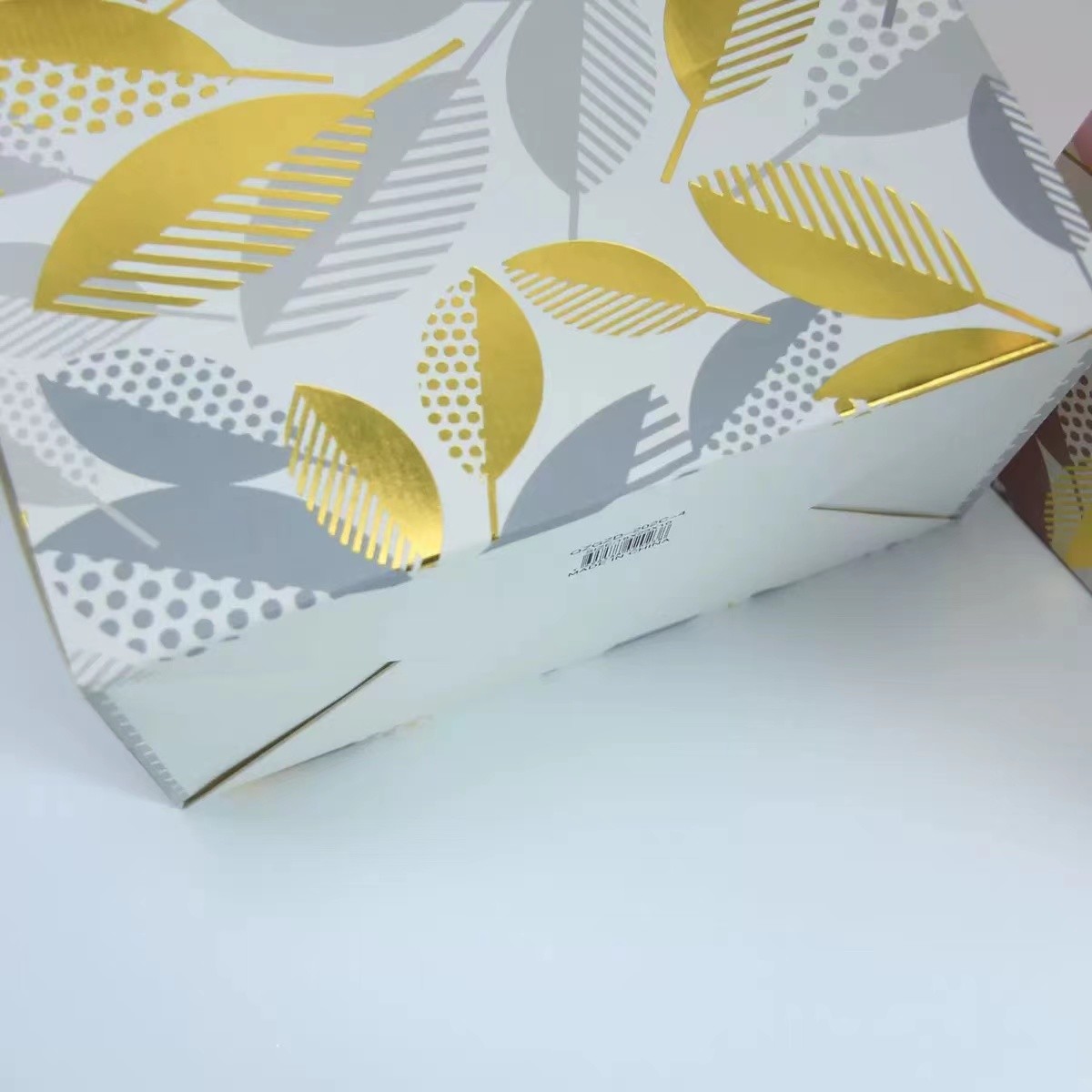 Customized Recyclable Kraft Floral Shopping Bag Commercial Paper Bag