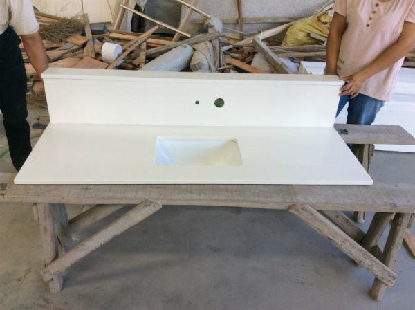 Buy cheap White Kitchen Solid Quartz Countertops Worktops , Solid Surface Bathroom Countertops from wholesalers