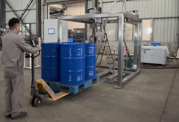 High Capacity Automatic Liquid Pallet Filling Machine With Cognex Camera