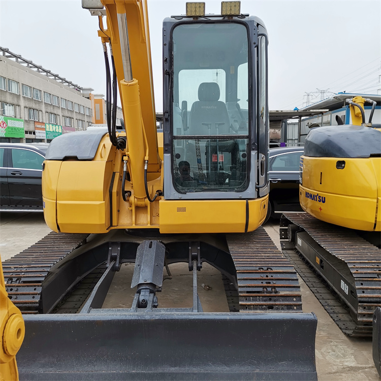 Used Komatsu 78US-6 Excavator with 0.34 m3 Bucket Capacity and 41 KW Power from Japan