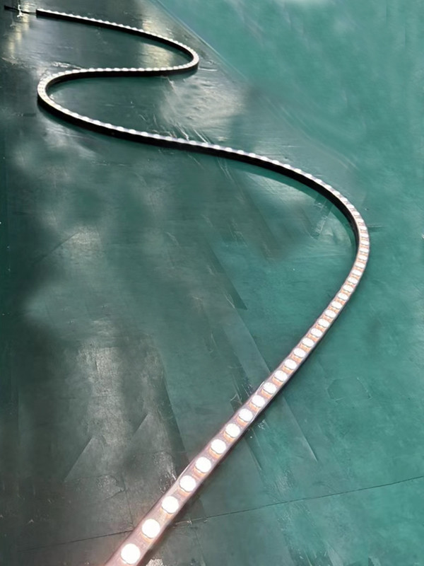 1900lm Flex LED Wall Washer 10m 24VDC Flexible Silicone Strips