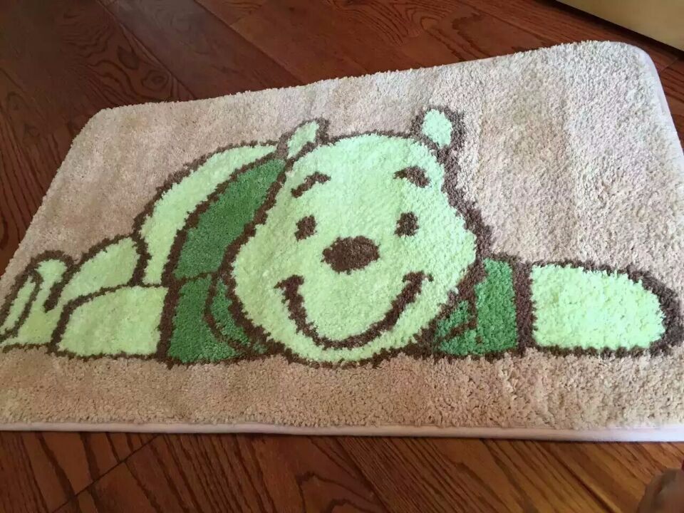 Dog pattern cut pile bath floor mat