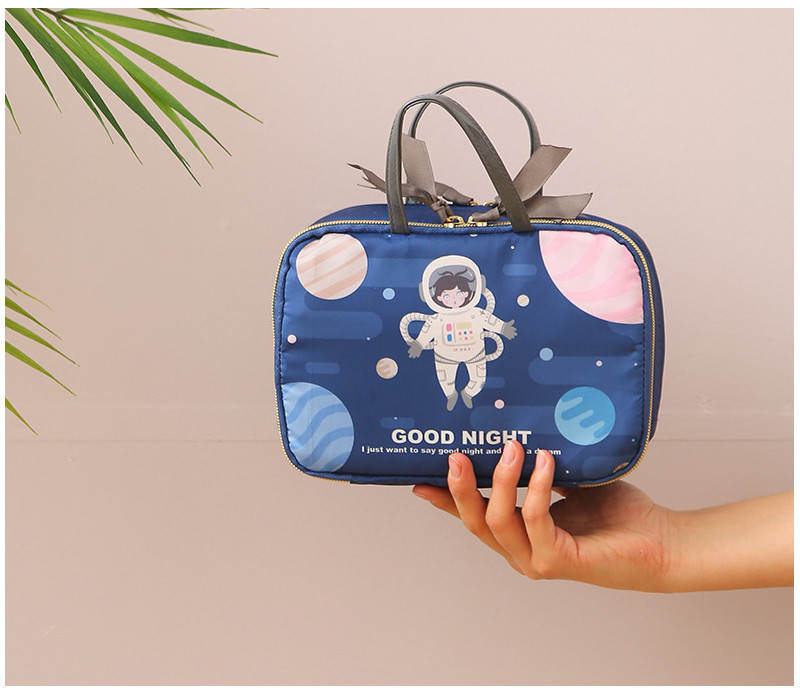 Zipper Closure Cartoon Polyester Travel Toiletry Organizer