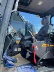 Used Hyundai HX220S HX220L 22T Crawler Excavator in Shanghai Moving Type Crawler