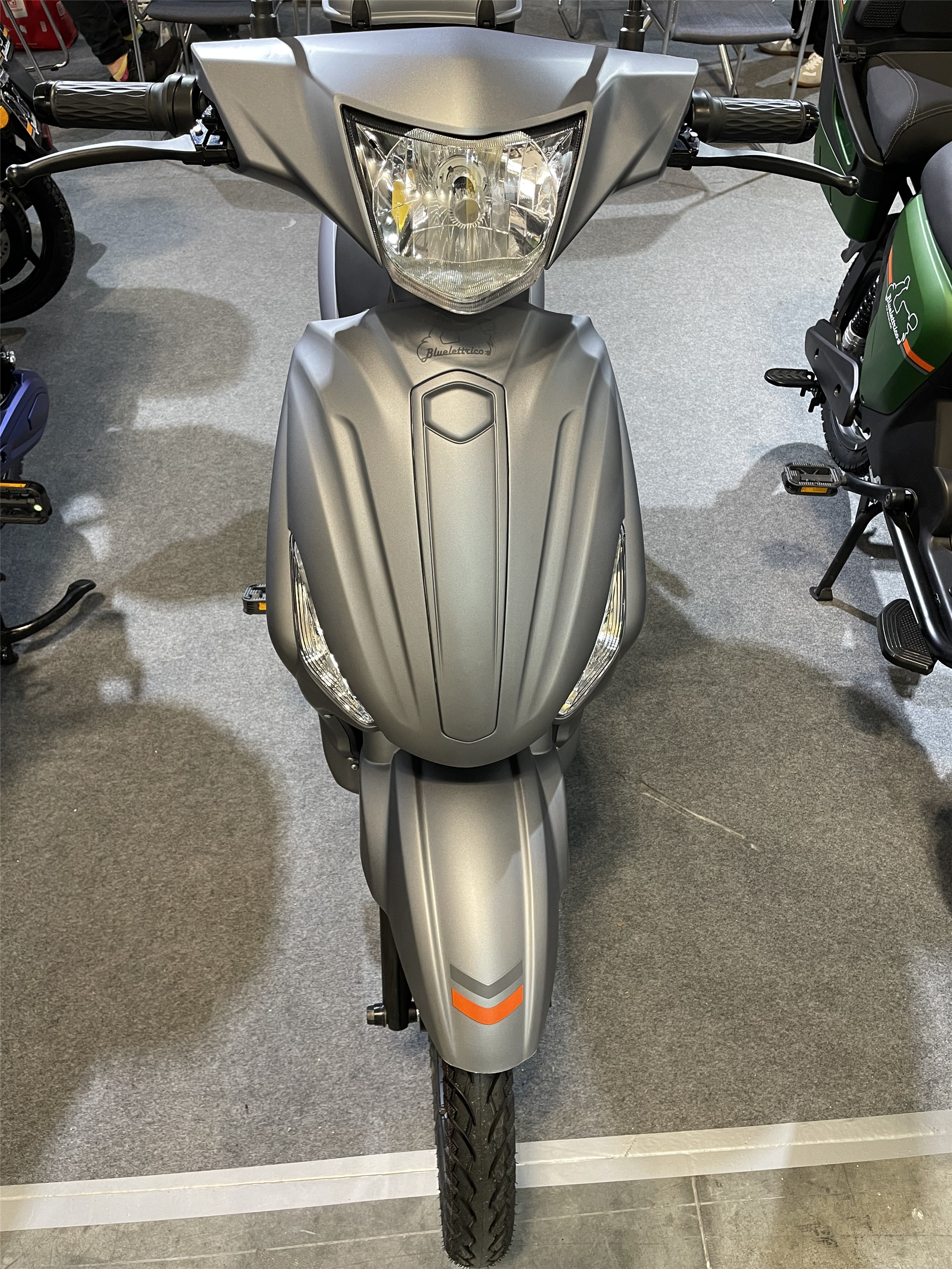 EEC Unisex Electric Moped Bike 48V 800W 20Ah Lead Acid Battery Electric Scooter With Pedal Assist