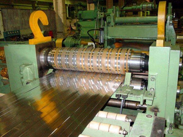 Buy cheap Singel Screw Aluminium Slitting Machine , 6-12T 380v 120KW Coil Slitting Line from wholesalers
