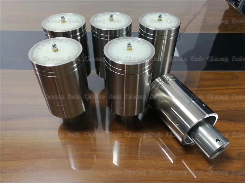High - Power 20 Khz Ultrasonic Transducer CJ20 Converter For Food Cake Cutting Machine