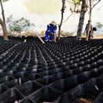 Black Gravel Stabilizer Geocell Grid with Honeycomb Design and 1.0-1.7mm