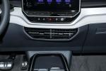 VW Volkswagen Electric Car ID 6 Medium And Large SUV 250 Miles Range