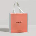 Customized High-end Hand held Gift Bags Clothing Store Personalized Craft Kraft
