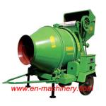 Concrete Truck of Consturction Equipment Machinery with Hydraulic Hopper