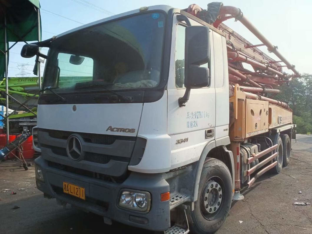 Concrete Pump Truck 38m Concrete Boom Pump Heavy Equipment Truck Mounted Pump Construction Machinery
