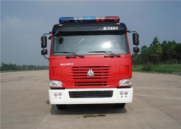 Buy cheap Sinotruk Six Seats Water Tanker Fire Truck Pump Flow 60L/S Aluminum Water Tank 5684L from wholesalers