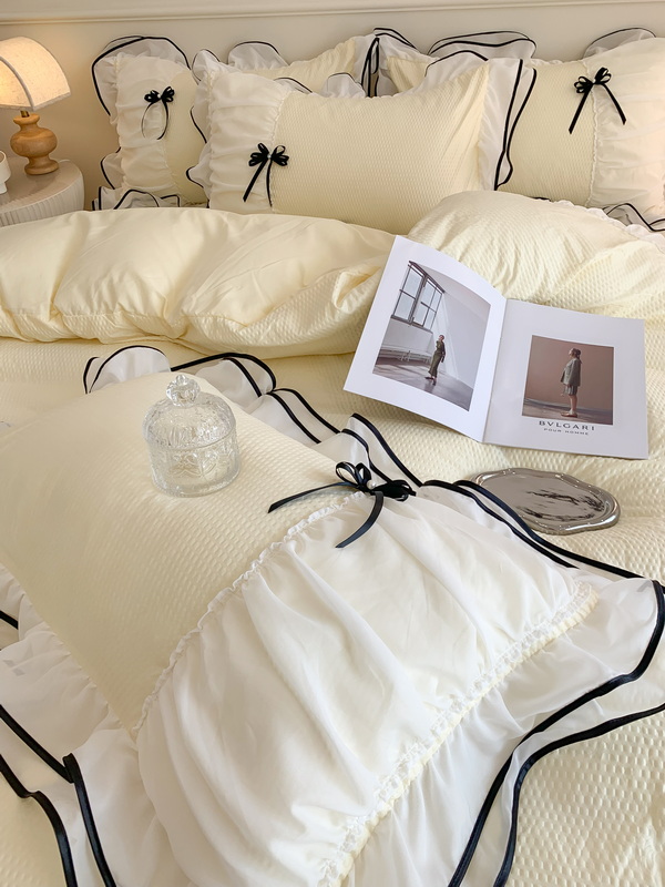 Solid Pattern King Size Designer Bedding Sets Comforter Sets for Home and Bedroom