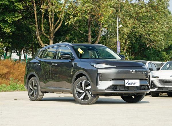 Buy cheap 2024 OEM Smart Chang An EV Changan Qiyuan Q05 Electric Vehicle Hybrid Fuel Car from wholesalers