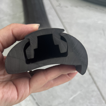 Customizable D EPDM Boat Rubber Strip for Boat Edge Protection Dock Bumper and Gunnel