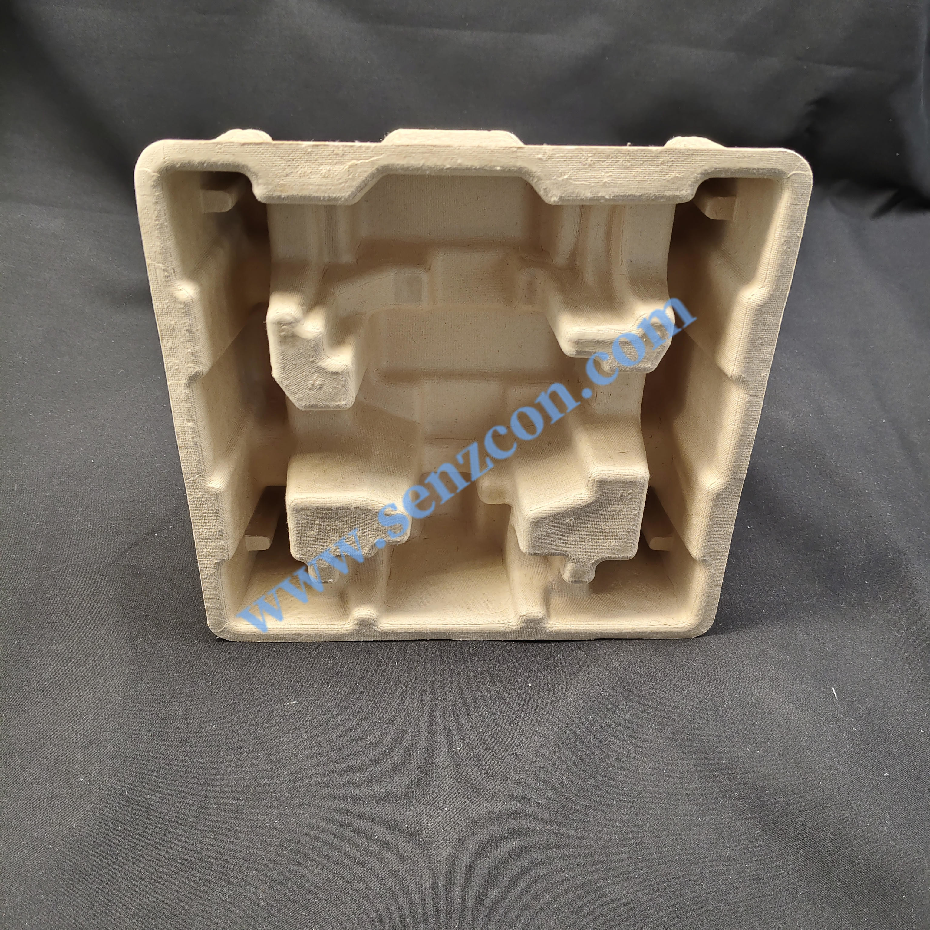 The pulp molded packaging base for small speakers is custom-made by a factory in Ningbo. It is made of corrugated paper, environmentally friendly and