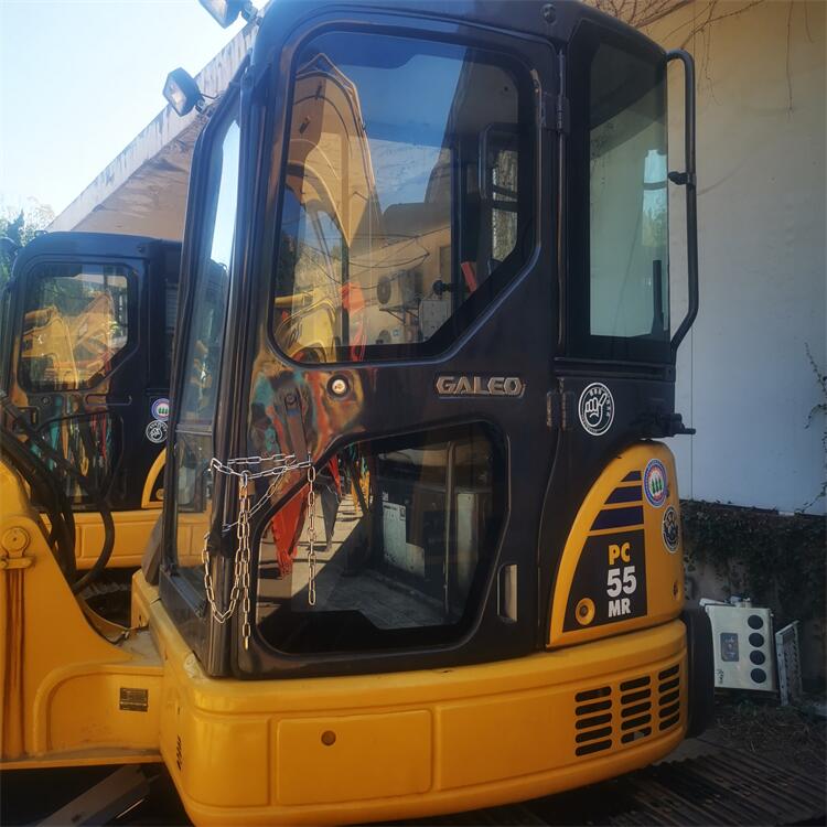 Sell Japan Original Mini Used Komatsu PC55 Excavator with Less Hours and Reasonable