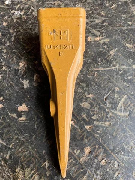 Buy cheap Alloy Steel Excavator Bucket Parts Tips For SH200 SY215 ZX200 from wholesalers