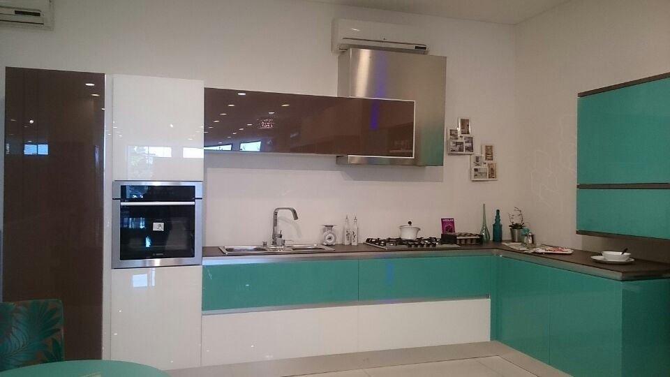 Anti scratch 19mm high gloss acrylic laminated MDF panel made in China