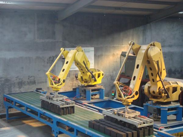 Buy cheap Robot Setting System Automatic Brick Making Machine 0.8Mpa Pressure from wholesalers